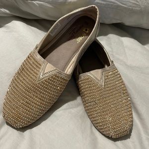 Bobs from sketchers gold rhinestones